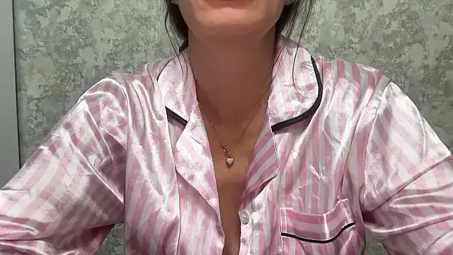 Angelinaa19 online show from March 23, 2026, 8:30 pm