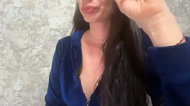 Angelinaa19 online show from April 18, 2026, 12:51 pm