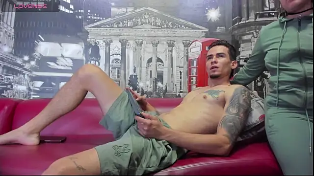 Sharon Tyga20 online show from November 13, 2025, 6:12 pm