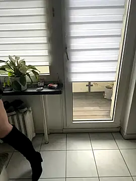 LilWetThing online show from November 29, 2025, 1:55 pm