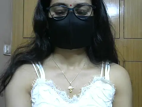 Fairy Pie online show from March 6, 2026, 2:56 pm