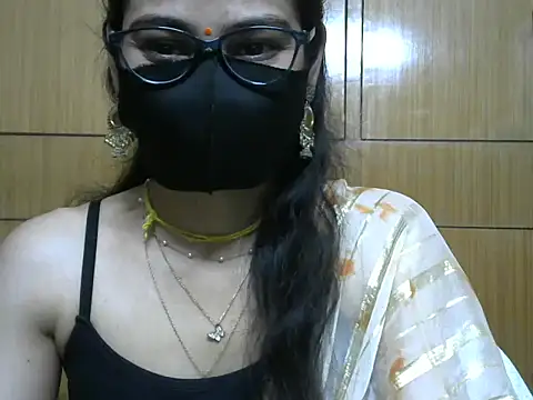 Fairy Pie online show from March 21, 2026, 7:51 pm