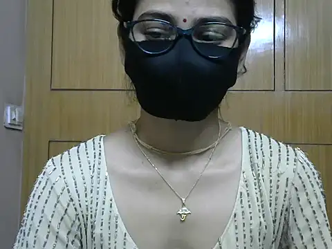 Fairy Pie online show from April 10, 2026, 10:06 pm