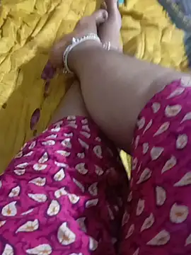 Snapshot of Rathi_telugu_couple chatting on June 19, 2026, 12:16 am Rathi telugu couple online show from June 19, 2026, 12:16 am