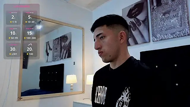 Snapshot of Un_Sluttyy chatting on March 16, 2026, 11:36 am Un Sluttyy online show from March 16, 2026, 11:36 am