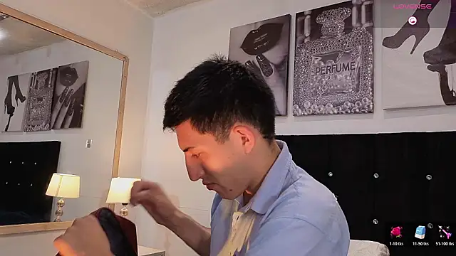 Snapshot of Un_Sluttyy chatting on March 13, 2026, 11:59 am Un Sluttyy online show from March 13, 2026, 11:59 am