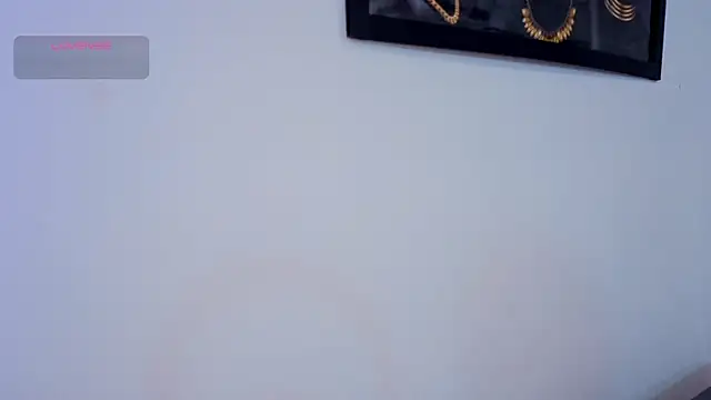 Snapshot of Un_Sluttyy chatting on March 27, 2026, 11:00 am Un Sluttyy online show from March 27, 2026, 11:00 am