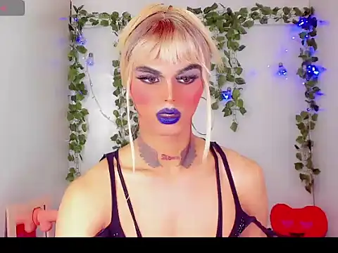 Sofia-hot  online show from November 30, 2025, 2:07 pm