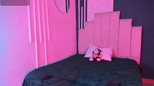 AliceMadnes online show from November 24, 2025, 12:54 am