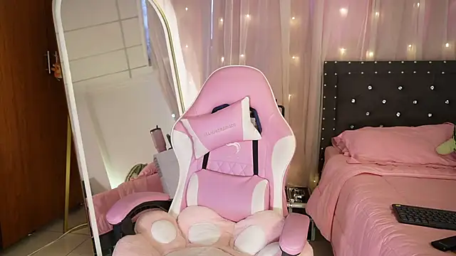 Missara  online show from March 21, 2026, 7:07 pm