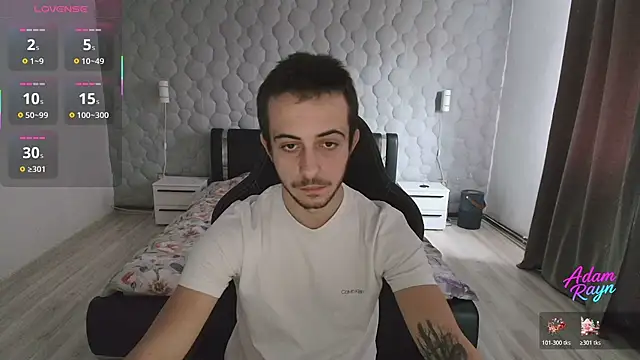 adamrayn online show from December 5, 2025, 10:58 am