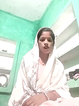 Hot eras8 online show from November 29, 2025, 3:12 pm