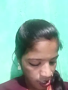 Hot eras8 online show from November 28, 2025, 3:01 pm