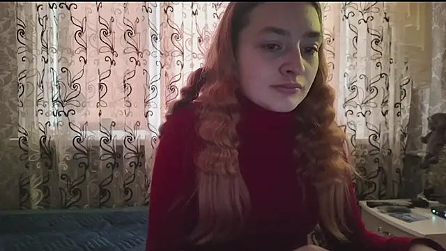 SweetLiaison online show from March 18, 2026, 6:05 am