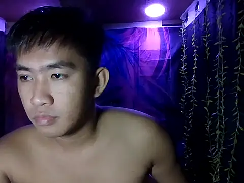 Snapshot of denzkylexx chatting on December 17, 2025, 1:49 pm denzkylexx online show from December 17, 2025, 1:49 pm