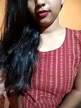 Sexy Divya   online show from March 3, 2026, 6:20 am