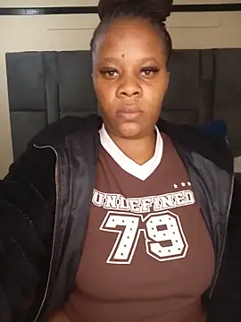 Emmylove-xr25 online show from June 2, 2026, 7:25 pm