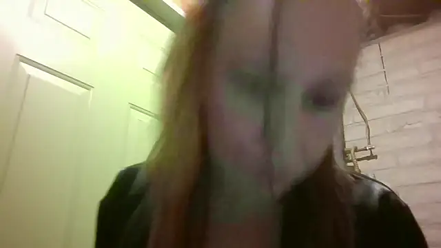 nikkibae33 online show from March 30, 2026, 8:05 am