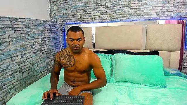 Nick wc online show from November 25, 2025, 5:46 pm