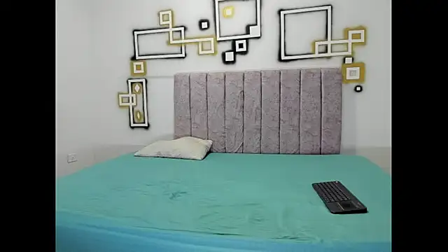 lilith santiago sex online show from November 28, 2025, 3:50 am