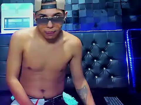 antonycres online show from November 12, 2025, 12:31 pm