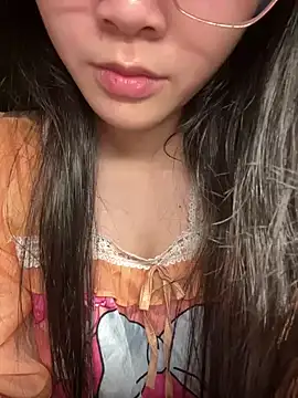 Lynn-122 online show from November 23, 2025, 2:38 pm