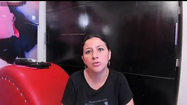 Snapshot of allison_baby20 chatting on November 13, 2025, 10:30 am allison baby20 online show from November 13, 2025, 10:30 am