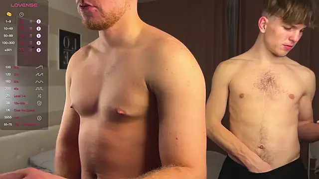 Snapshot of Hotpeppers666 chatting on November 24, 2025, 10:10 pm Hotpeppers666 online show from November 24, 2025, 10:10 pm