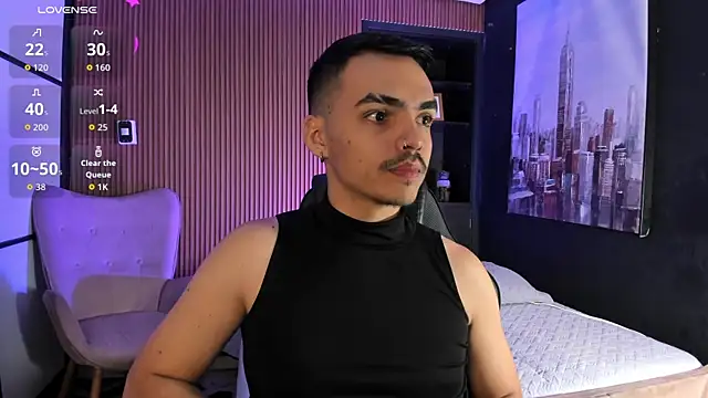 Snapshot of NicoKingg_ chatting on November 13, 2025, 1:20 am NicoKingg online show from November 13, 2025, 1:20 am