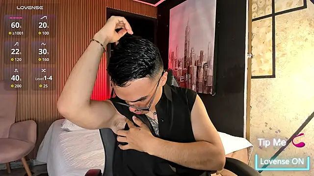 Snapshot of NicoKingg_ chatting on November 12, 2025, 1:32 am NicoKingg online show from November 12, 2025, 1:32 am