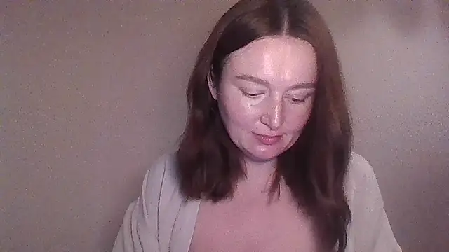 Snapshot of LilianaSwetx chatting on November 24, 2025, 10:21 pm LilianaSwetx online show from November 24, 2025, 10:21 pm