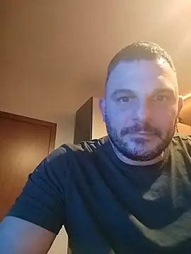 yourgentleman88 online show from November 21, 2025, 8:19 pm