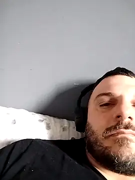 yourgentleman88 online show from November 26, 2025, 1:00 pm