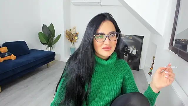 Snapshot of AnyaEvy chatting on February 2, 2026, 6:12 am AnyaEvy online show from February 2, 2026, 6:12 am