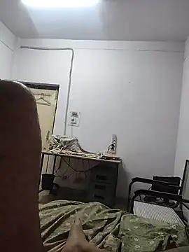 Sandar clegan online show from November 18, 2025, 6:44 pm