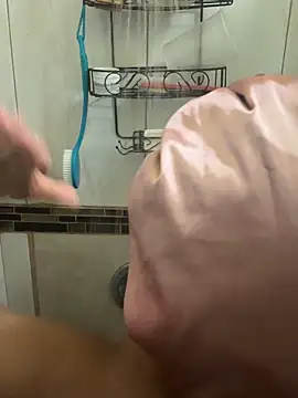 Nicolitalalinda online show from March 5, 2026, 10:23 am