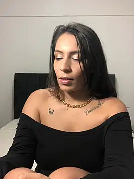 Snapshot of Vianca_Costt chatting on February 15, 2026, 2:56 am Vianca Costt online show from February 15, 2026, 2:56 am