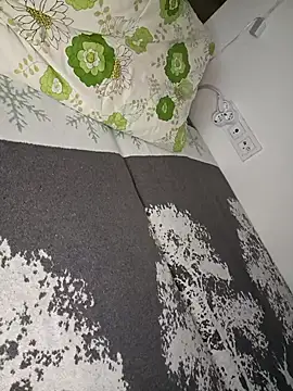 She Sars online show from November 22, 2025, 5:50 am