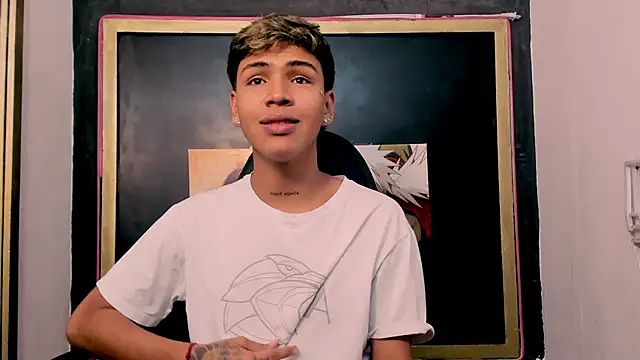 Timmy Kiing  online show from January 15, 2026, 9:18 pm