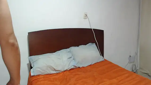 Snapshot of SexAnal_Room chatting on November 22, 2025, 10:41 pm SexAnal Room online show from November 22, 2025, 10:41 pm