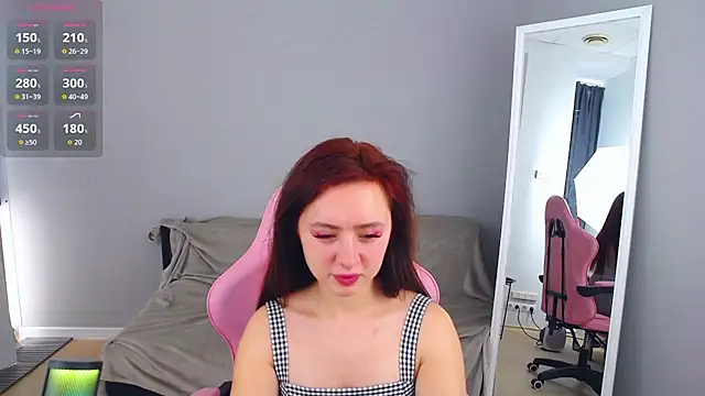 ReginaLorey online show from November 26, 2025, 7:41 am