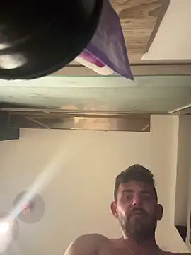 mikeyboys online show from December 1, 2025, 9:04 pm