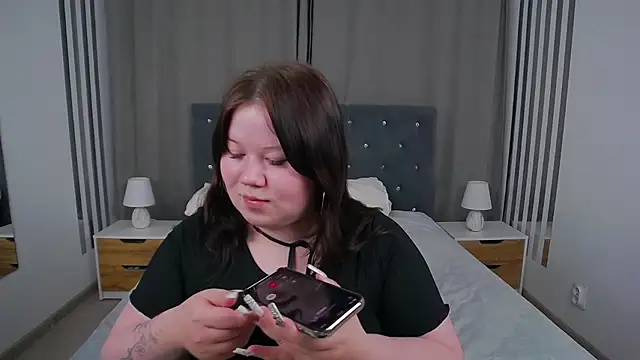 Snapshot of EvaNova_ chatting on November 26, 2025, 4:23 am EvaNova online show from November 26, 2025, 4:23 am