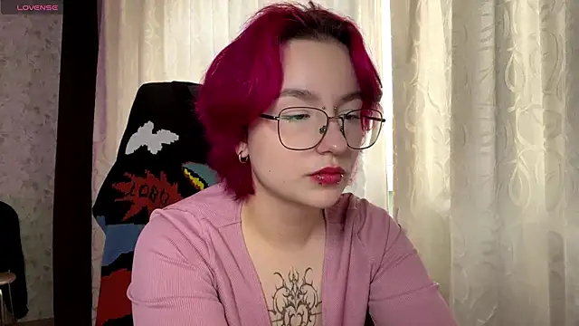 TheaMacrae online show from November 20, 2025, 12:06 pm