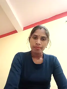 Snapshot of Veshali_Love143 chatting on November 21, 2025, 4:33 am Veshali Love143 online show from November 21, 2025, 4:33 am