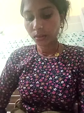 Snapshot of Veshali_Love143 chatting on November 27, 2025, 11:49 pm Veshali Love143 online show from November 27, 2025, 11:49 pm