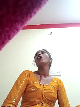 Snapshot of Veshali_Love143 chatting on November 16, 2025, 10:31 am Veshali Love143 online show from November 16, 2025, 10:31 am