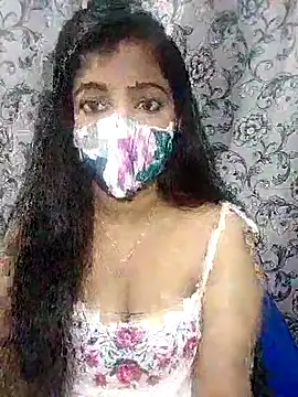 Honeya96 online show from November 10, 2025, 7:46 am