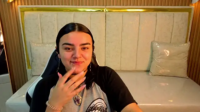 Vany Lu Tx online show from December 2, 2025, 1:13 pm