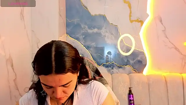 Vany Lu Tx online show from November 21, 2025, 1:10 pm